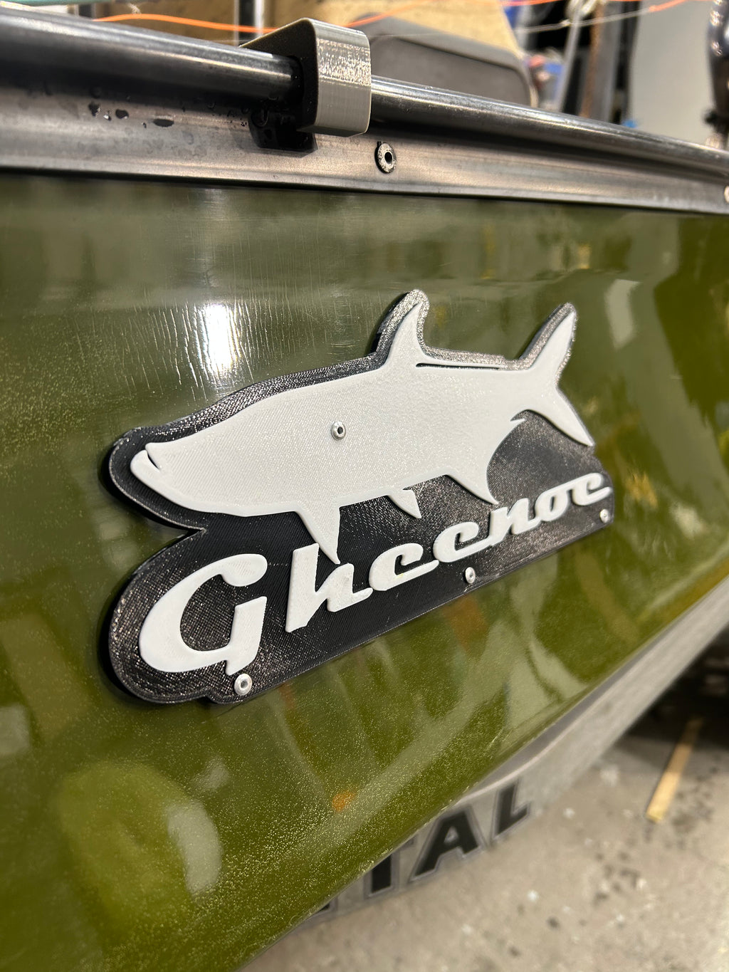 Gheenoe tarpon badge (set)